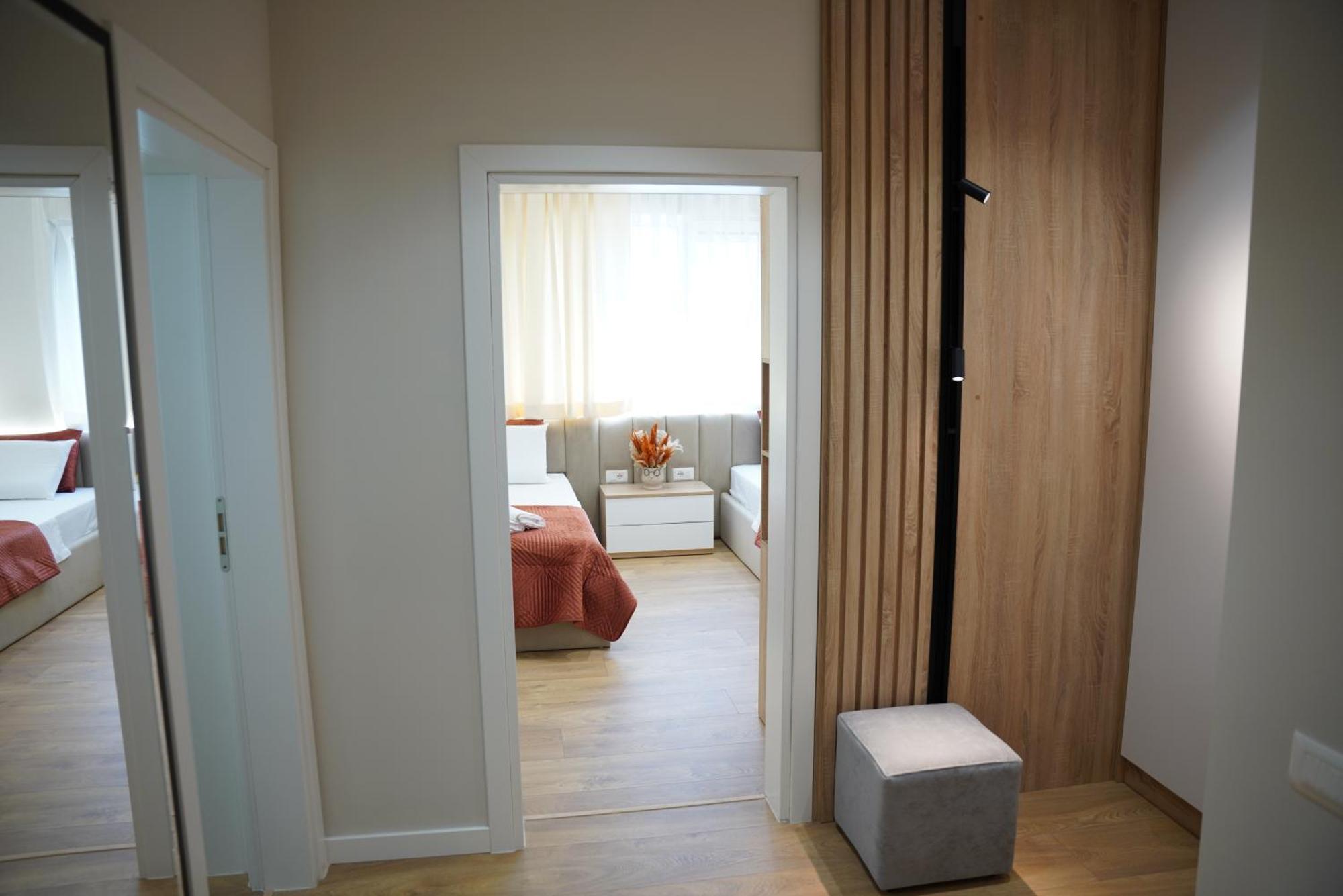 Feel Home Apartment Tirana Exterior photo